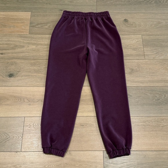 SWEATY BETTY Midnight Cherry Purple Sand Wash Cuffed Trouser Jogger Pants Sz XS - Picture 3 of 12